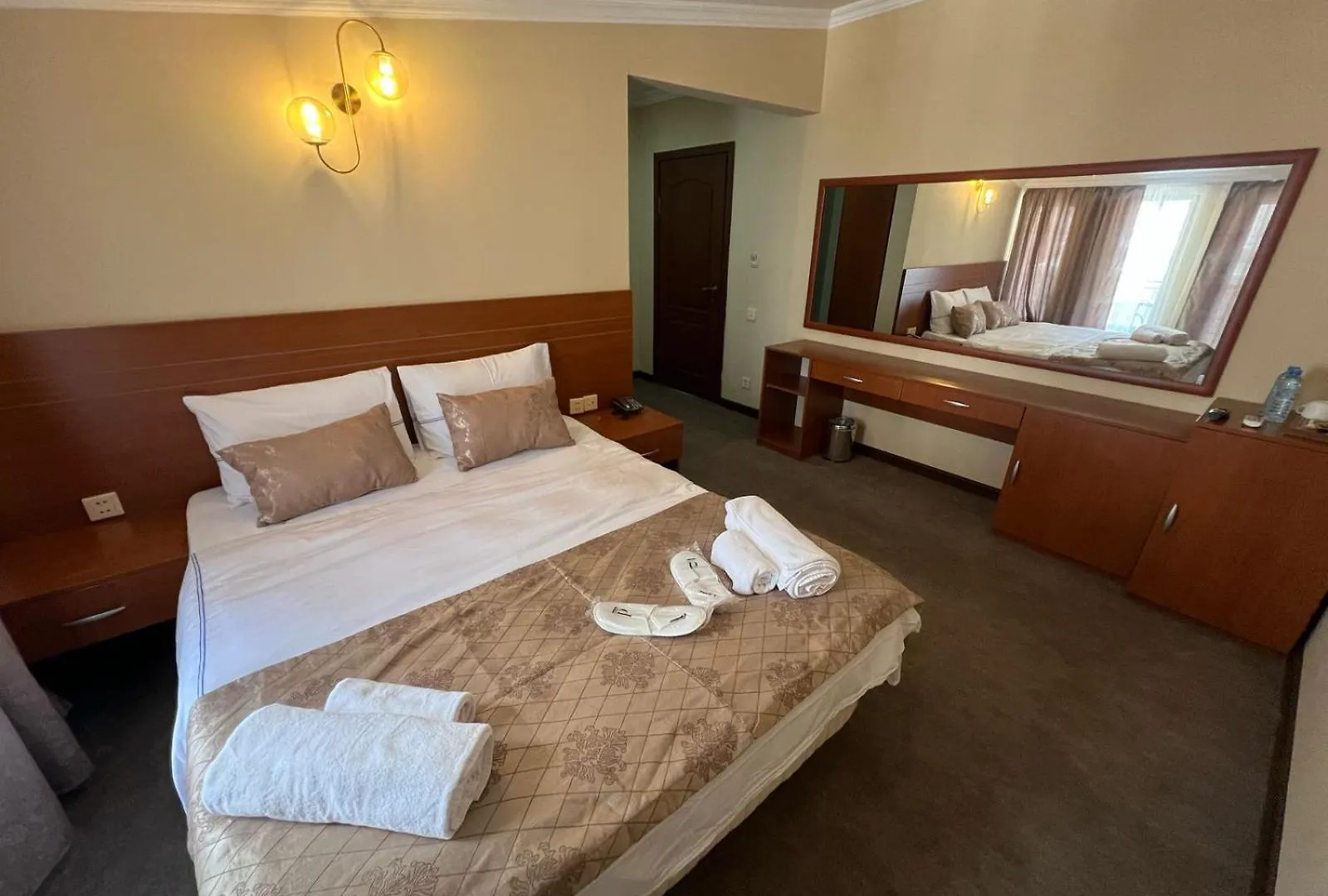 Ritsa Boutique Hotel Batumi 3*,