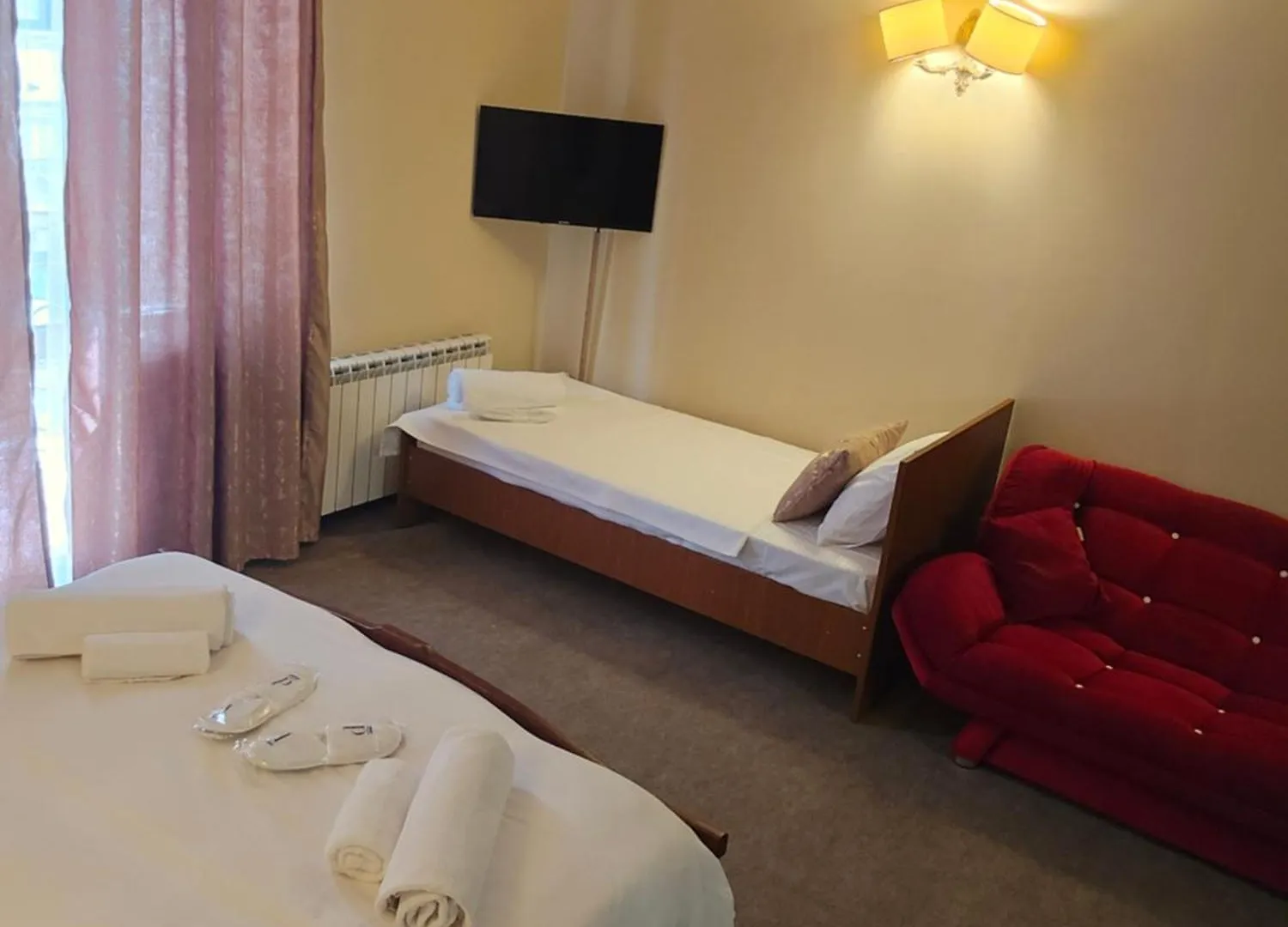 Ritsa Boutique Hotel Batumi 3*,  Georgien